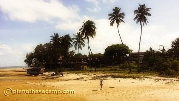 Mozambique - Maxixe - Shore