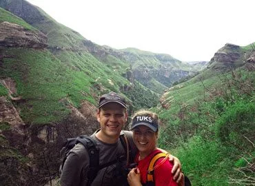 Hank and Lynne hiking in the Drakensberg