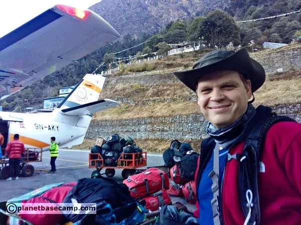 Lukla Airport - Baggage Claim - planetbasecamp